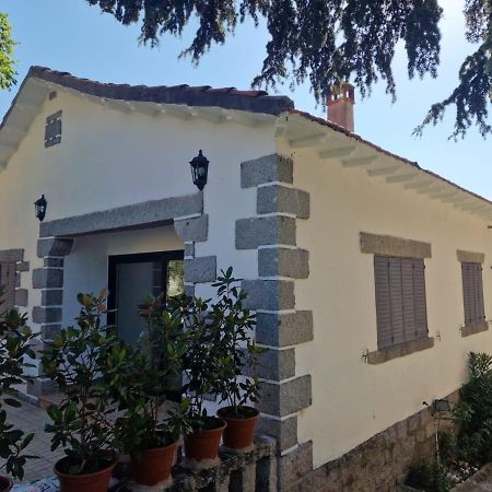 El Nido Del Aguila Hotel Las Gacelas, Becerril Becerril de la Sierra Eksteriør billede