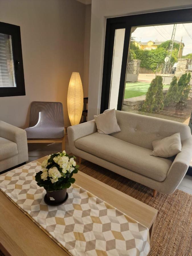 El Nido Del Aguila Hotel Las Gacelas, Becerril Becerril de la Sierra Eksteriør billede